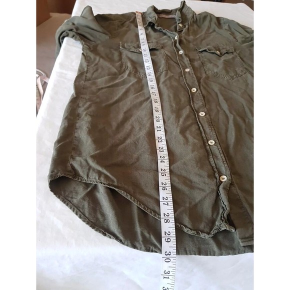 Athleta Womens Medium Button down Shirt Long Sleeve Linen Blend Camping Hiking - Picture 8 of 12